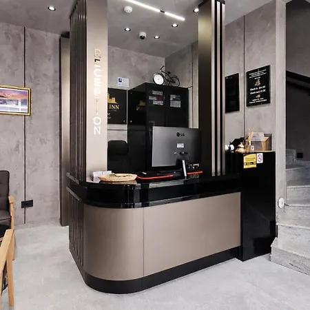 Bazaar Boutique & Luxury Hotel *